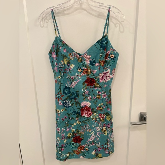 Lush Floral Linen Blend Mini Dress Size Medium - Picture 2 of 9